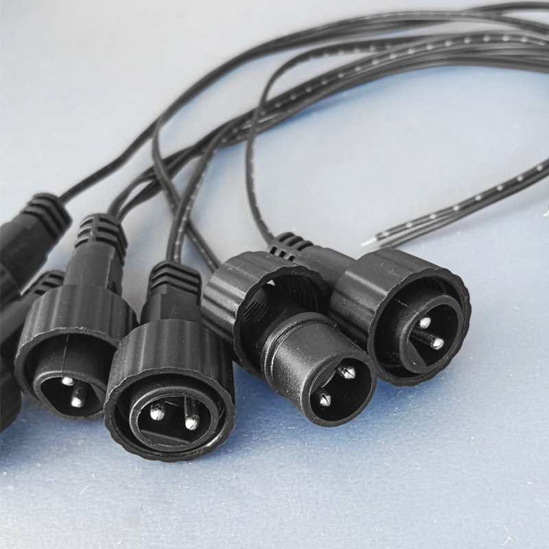 Conector LED de 2 Pines para E - Outdoor Lighting Extension Cord reseña y precio